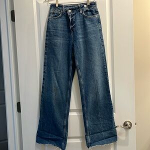 Women’s  Zara Denim Jeans…size 4